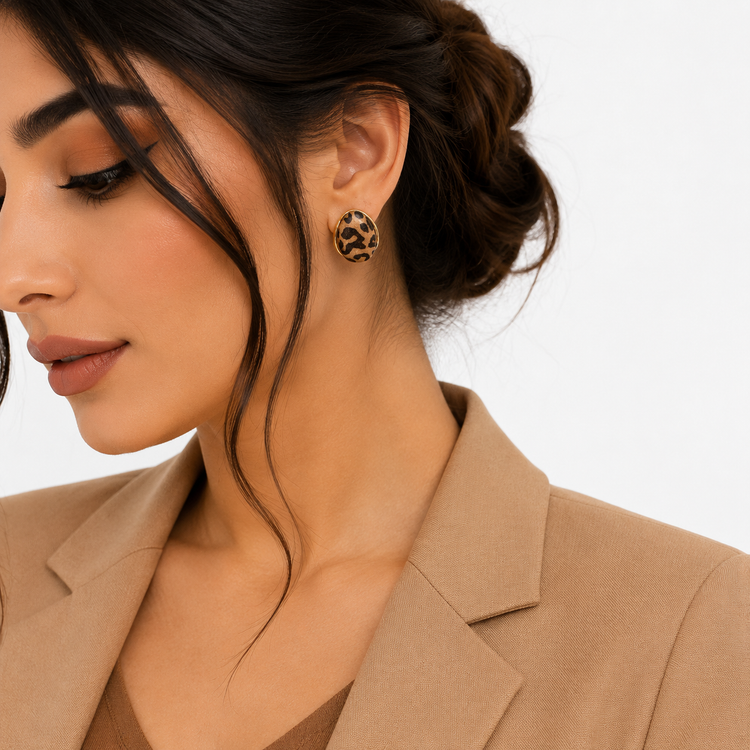 گوشواره زنانه جوپینگ مدل بیضی پلنگی طلایی فشن