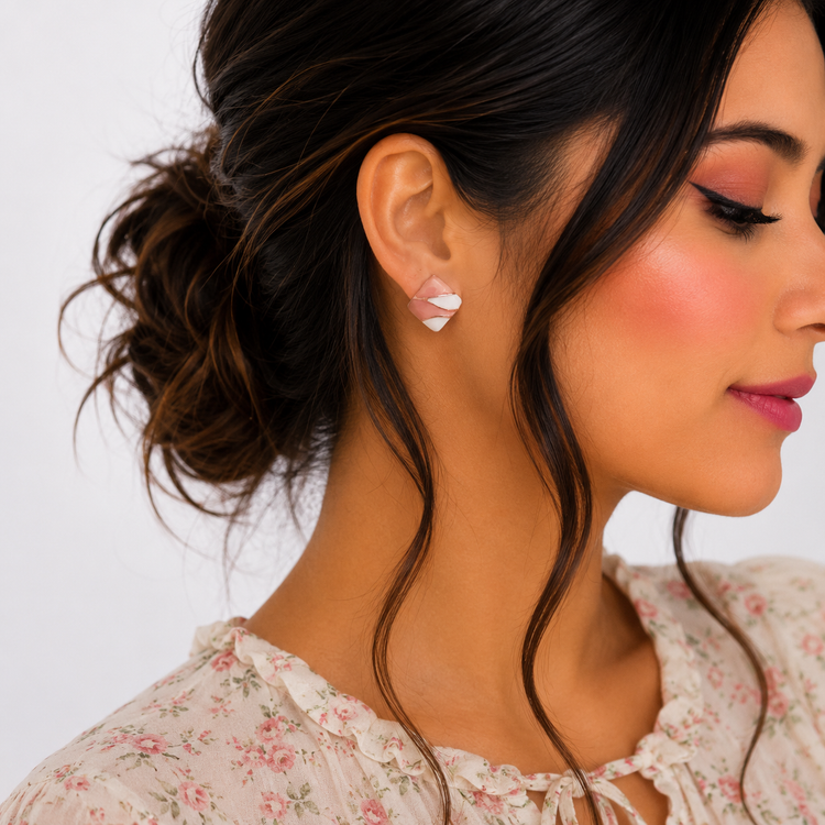 گوشواره میخی Zed & Two مدل Diamond هندسی مربع کریستالی مینیمال