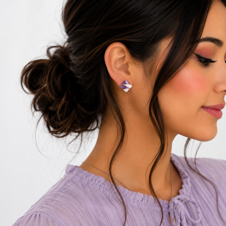 گوشواره میخی Zed & Two مدل Diamond هندسی مربع کریستالی مینیمال