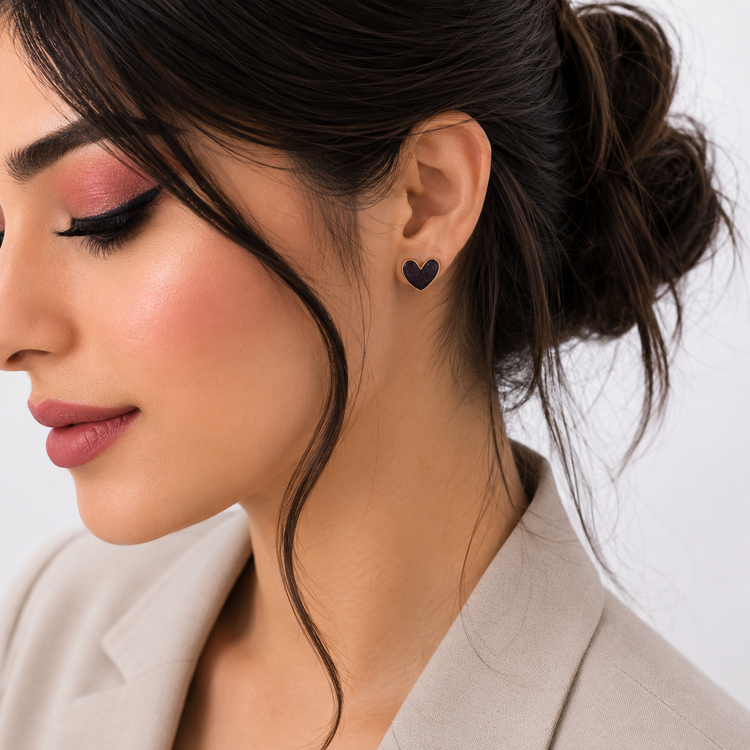 گوشواره میخی Zed & Two مدل Heart Enamel قلب مینیمال رنگی
