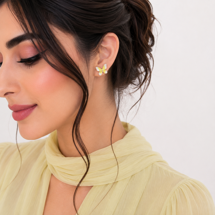 گوشواره میخی Zed & Two مدل Butterfly Enamel پروانهای مینیمال رنگی