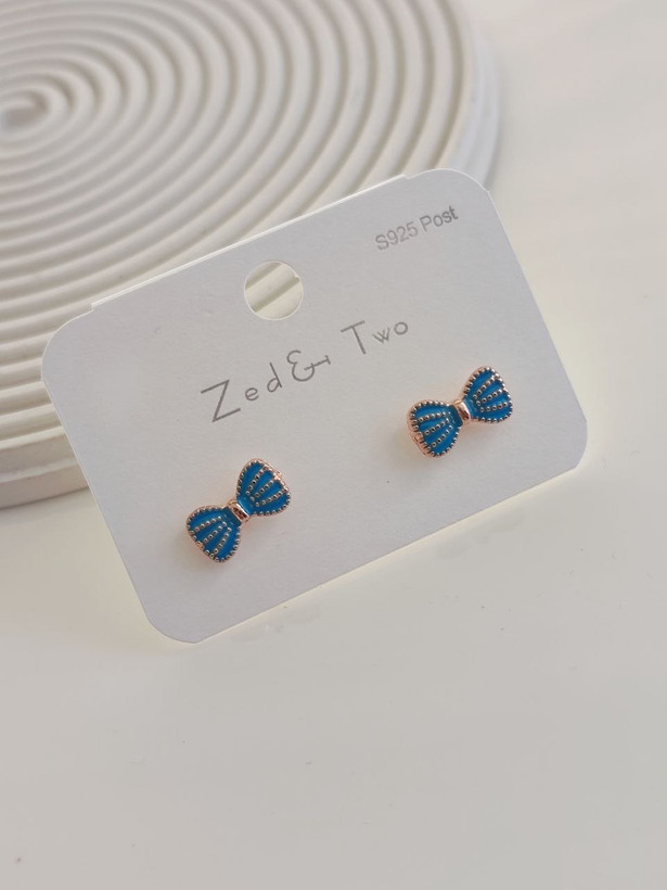 گوشواره میخی Zed & Two مدل Bow Pearl پاپیونی مرواریدی مینیمال
